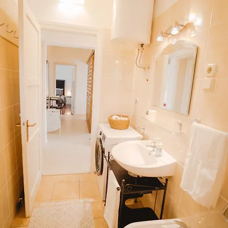 Cozy Family Friendly House * Zadar