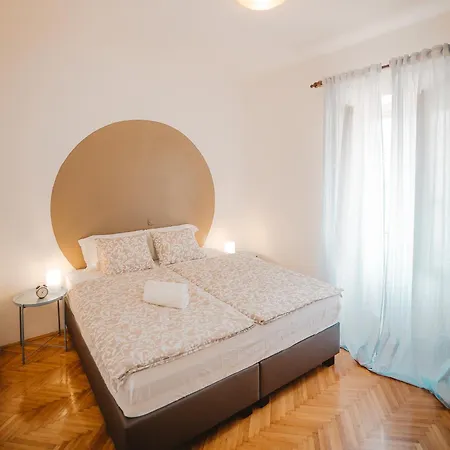 Cozy Family Friendly House Ferienhaus Zadar