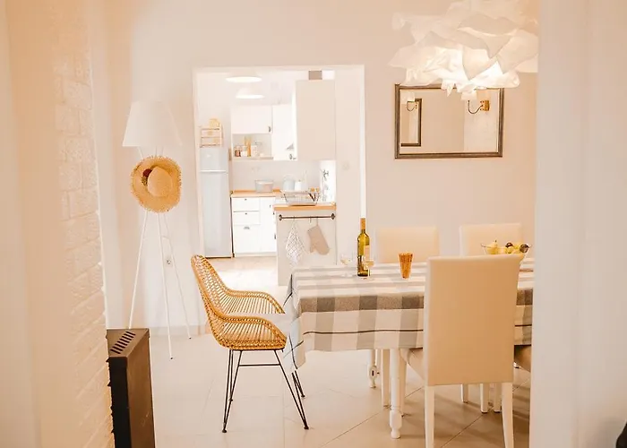 Cozy Family Friendly House