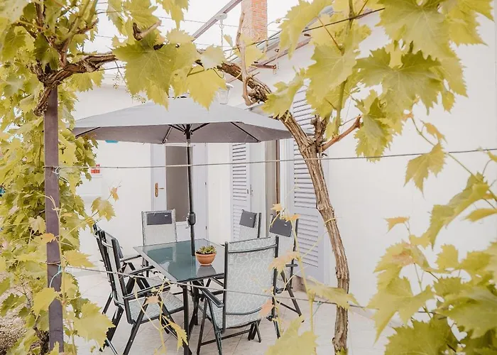 Cozy Family Friendly House Zadar